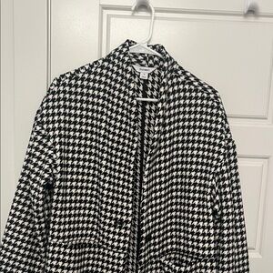 Old Navy Black and White Houndstooth Women's Peacoat